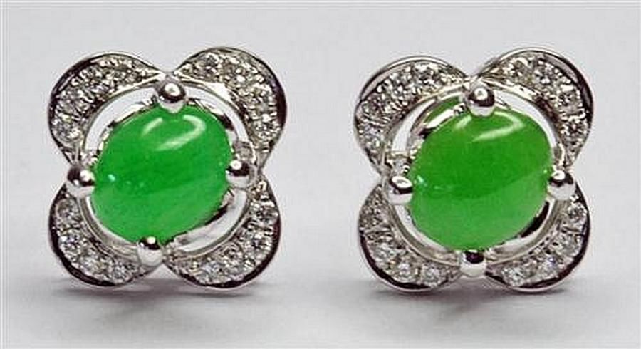 Jade & Diamond Stud Earrings in 18ct White Gold - Earrings - Jewellery