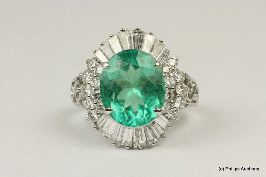 Columbian Emerald and Diamond Cluster Ring - Rings - Jewellery
