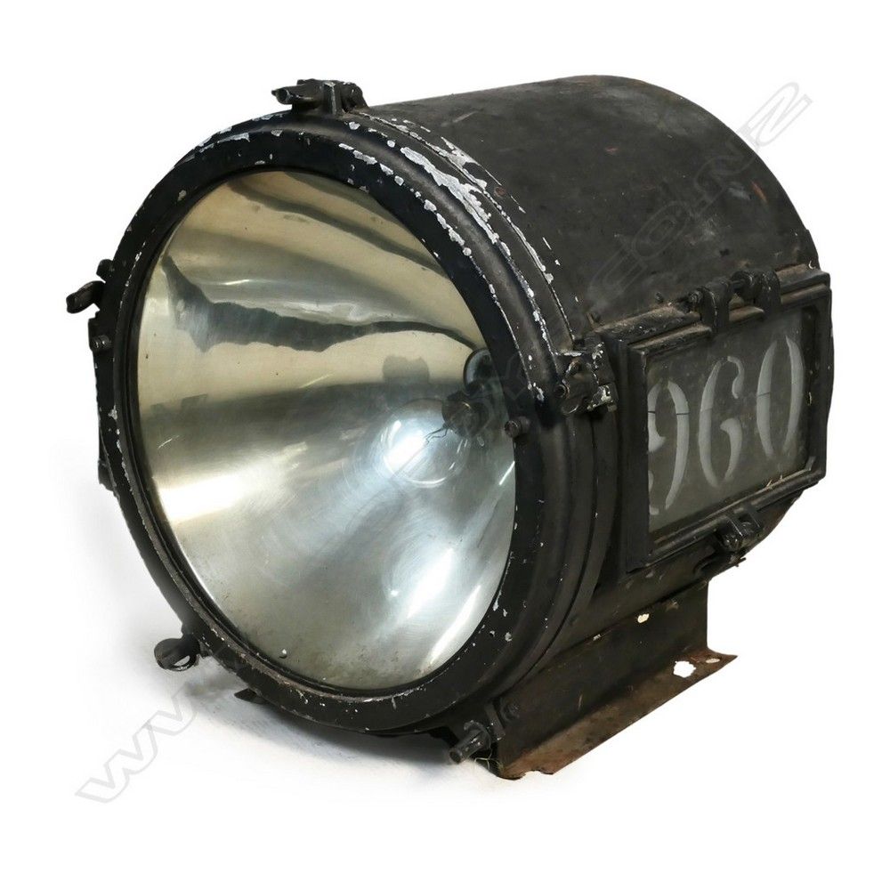 N.Z.R 960 Vintage North Island Steam Headlamp Transport