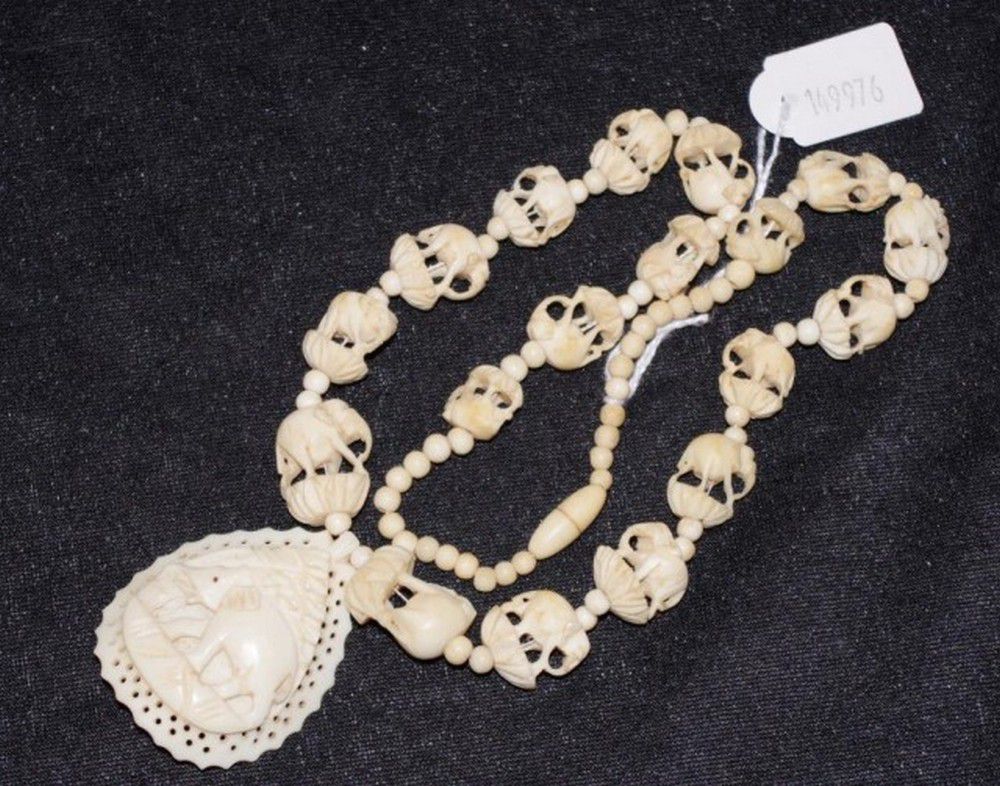 Vtg Hand carved Bovine Bone Necklace and Pendant Elephants | EstateSales.org