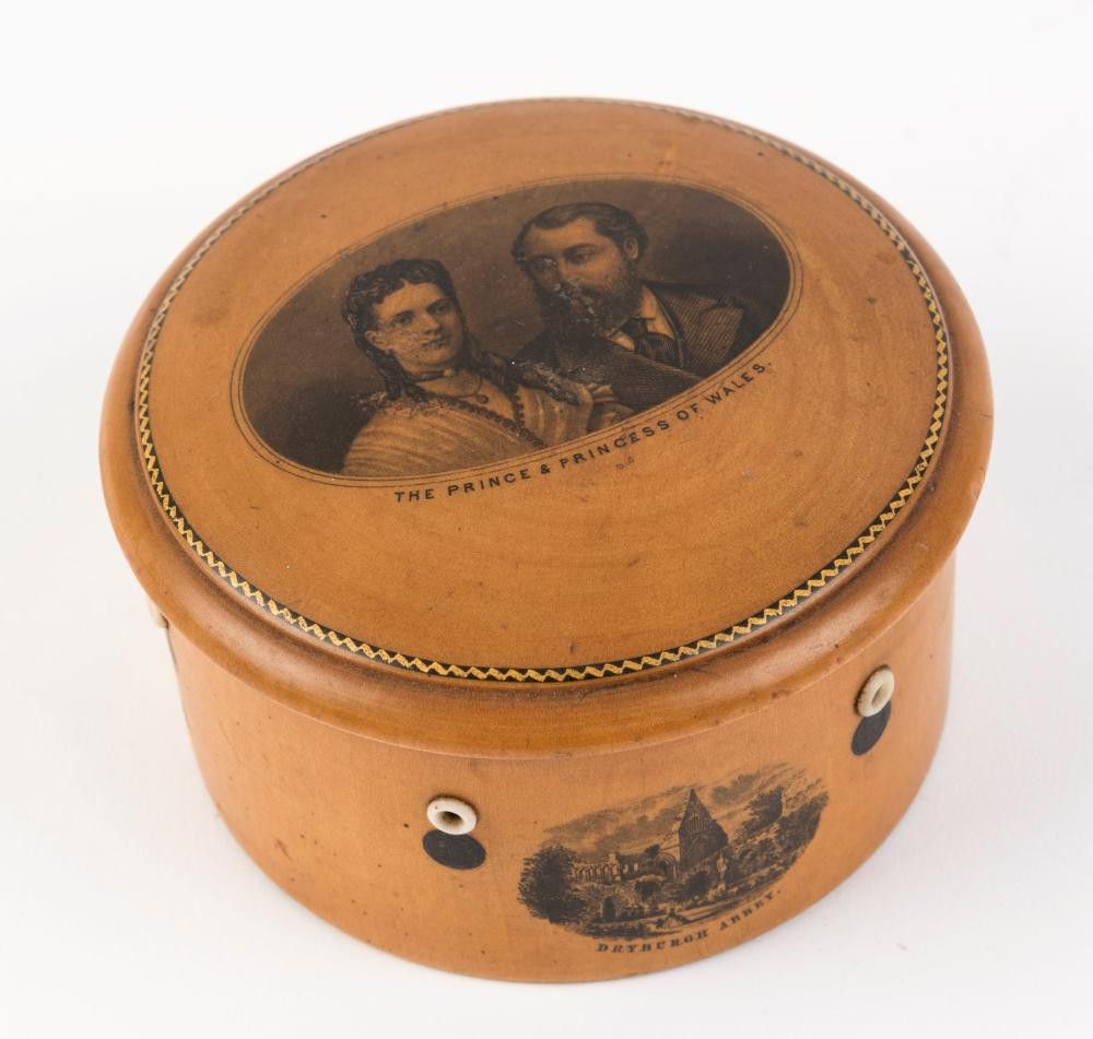 Royal Sewing Thread Dispenser with Historic Lithograph Label ...