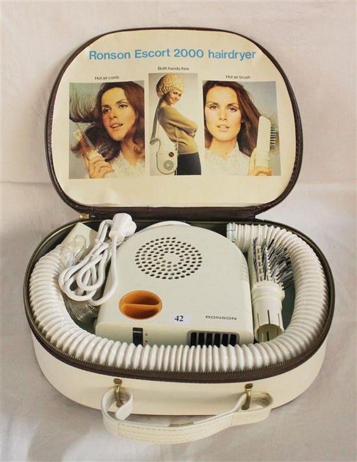 متى تقصر عزل  A Ronson Escort 2000 Hairdryer, c. 1970's, in original case - Personal  Grooming & Hygiene - Costume & Dressing Accessories