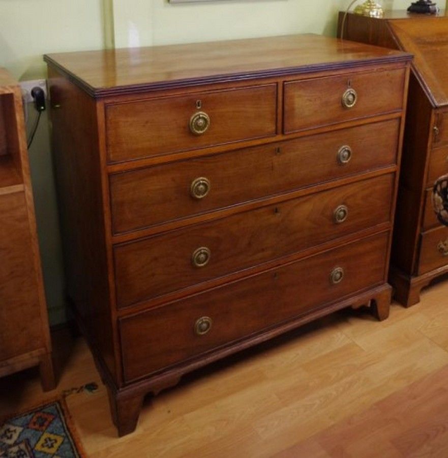 George III Chest of Drawers - Chests of Drawers - Furniture