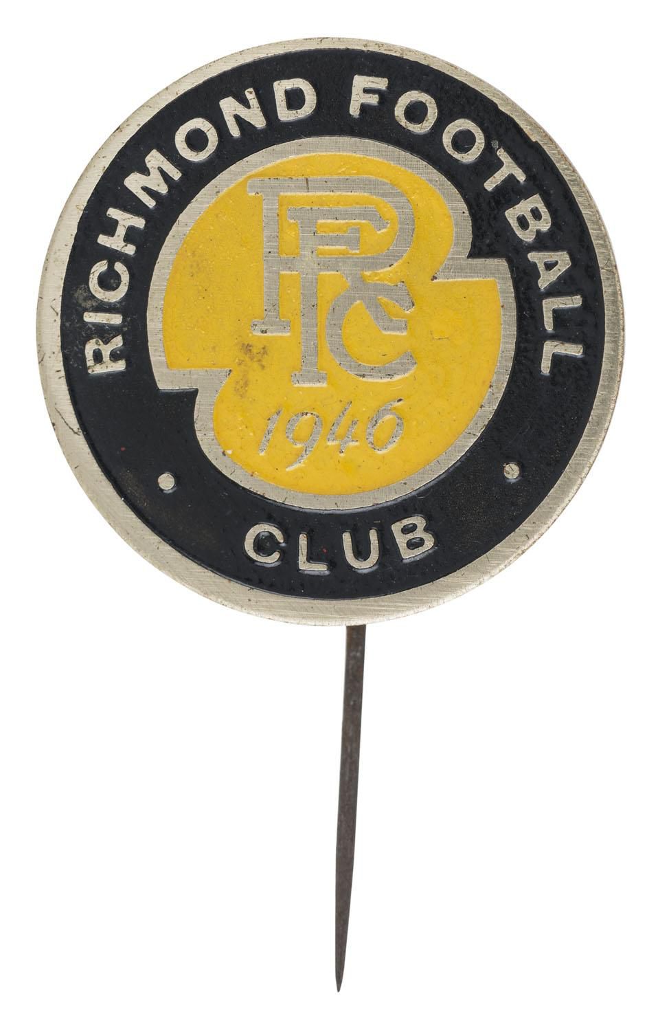 A 1946 Richmond Football Club stick-pin with the RFC logo… - Sporting -  AFL/VFL - Memorabilia