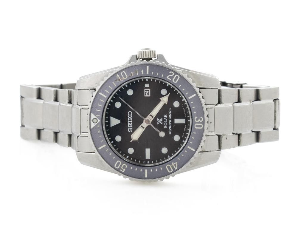 SEIKO SOLAR DIVER'S 200m 腕時計 Seiko Prospex Solar Divers Watch, Ref. V147-0CS0, Stainless Steel