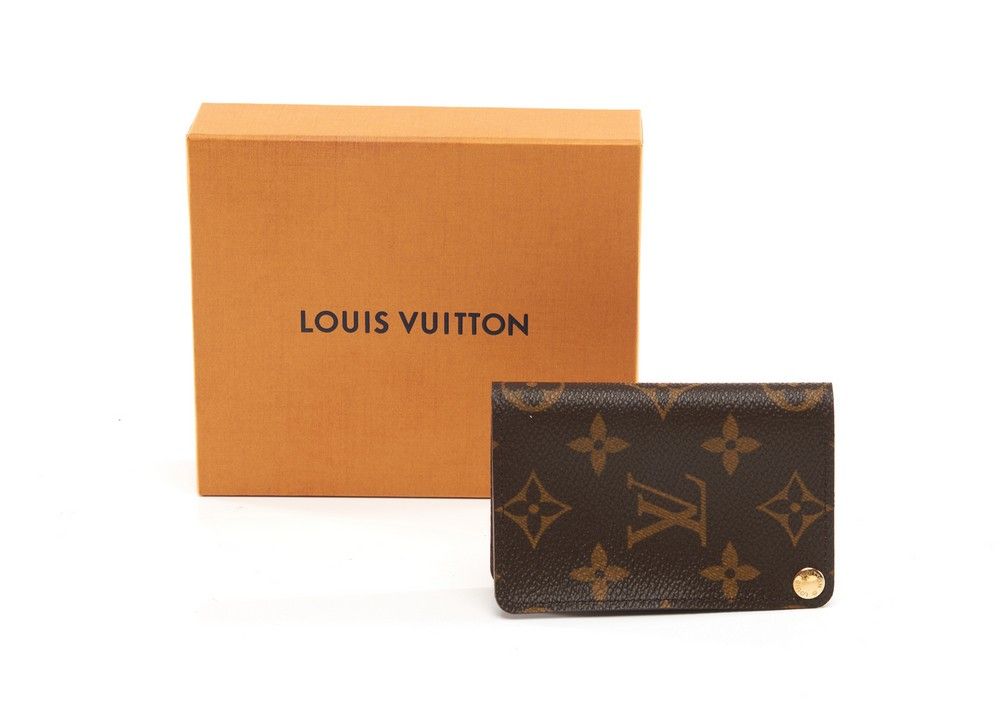 Louis vuitton credit on sale card holder