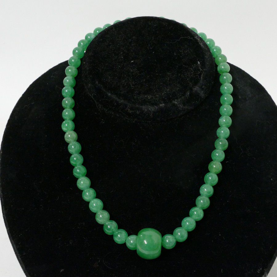 51-Bead Chinese Jade Necklace - Zother - Oriental