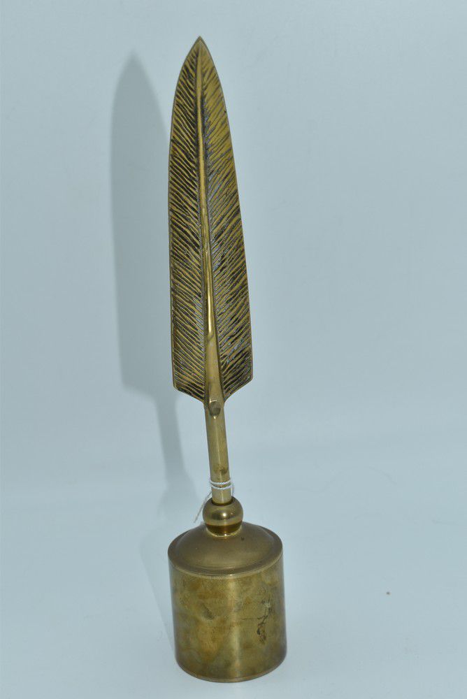Brass Quill Desk Ornament Writing Desk Accessories Recreations