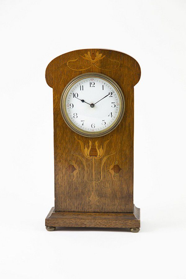 thumbnail image 2 of The Emporium Clocks Oak Wooden Mantel Clock – Arched Top With Moving Pendulum, Quartz Movement, Brown 2 of 13