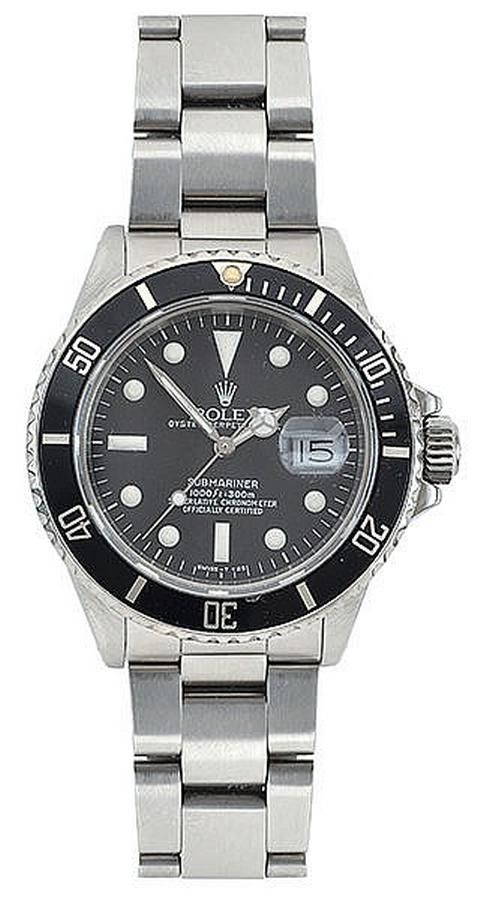 A Rolex Oyster Perpetual Date Submariner Wristwatch Automatic 