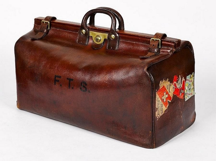 Star-lined Leather Gladstone Bag - Luggage & Travelling Accessories ...