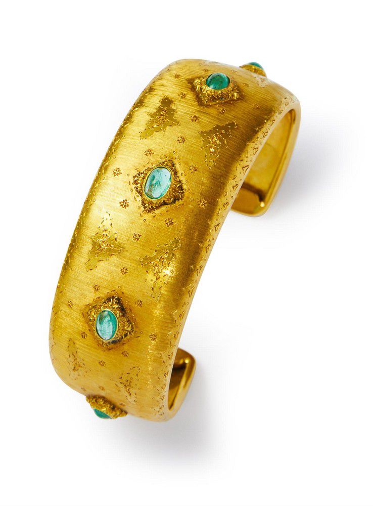 Buccellati Emerald Bangle with Foliate Motifs - Bracelets/Bangles ...