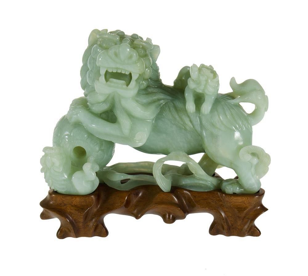 Jade Guardian Lion with Cubs on Base - Jade - Oriental