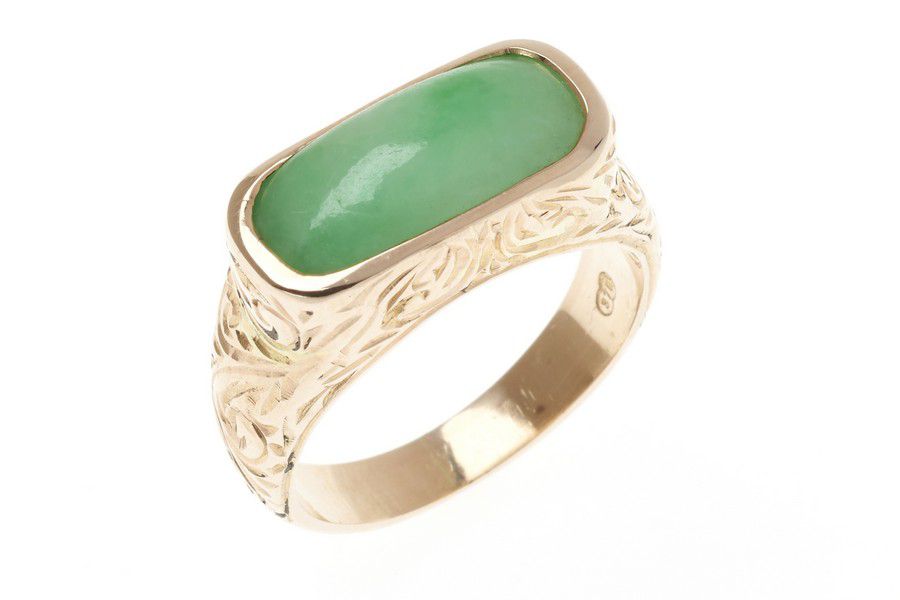 9ct Gold Oval Jade Ring with Engraved Mound and Shoulders - Rings ...