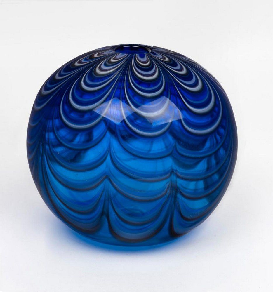 Lapis Blue Feathered Glass Vase by Julio Santos - Australian Themes ...