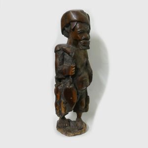 HAND CARVED EBONY WOOD CARVING WOODEN STATUE FIGURINE BRASS WIRE AFRICAN 43cm
