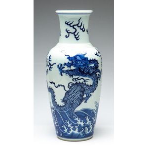 A dragon themed blue and white Chinese vase, height 36.5 cm