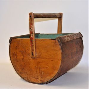 Jane Brenkley poker work and painted N.Z themed wooden basket,…