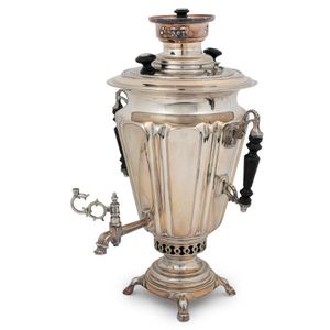 plate samovar, Tula, early 20th century A Russian silver plated…