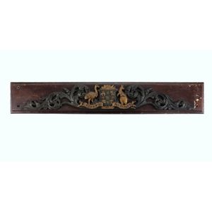 Cast iron Advance Australia armorial wall mount. Deep cast…