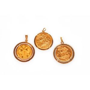 Two gold sovereign coin pendants, 1898 and 1896, claw-set in…