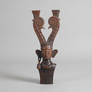 A rare Nias sculpted bust, Sumatra, Indonesia. Delicately…