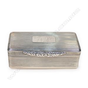 A George III silver table snuff, rectangular form, finely…