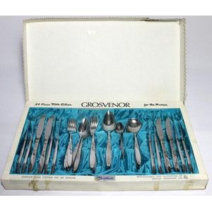 A Grosvenor 'Christine' silver plate part cutlery set for six…