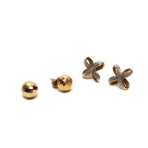 9ct Yellow Gold Mini Initial 'Q' Stud Earrings