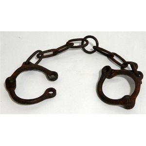 Australian Colonialconvict leg irons / ball and chain used in Van ...