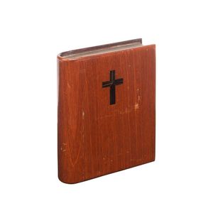 An Australian cedar book box, stamped 'D.Gaskell', late 19th…
