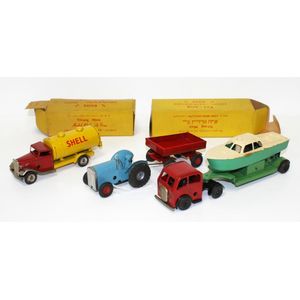 3 Tri-Ang Minic (NZ Lines Bros), clockwork vehicles including…