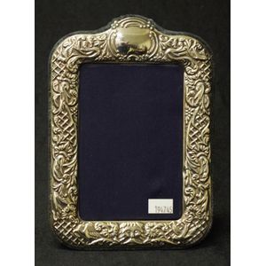 English sterling silver photo frame embossed decoration, velvet…