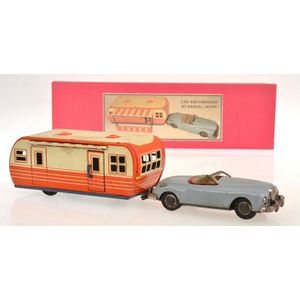 Bandai caravan and friction coupe, in reproduction box (G box…