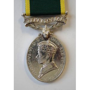 Territorial efficiency decoration medal George VI., named:…
