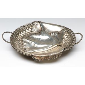 A 19th century Russian silver 84 Zolotnik twin handled bon bon…
