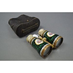 Fine antique Victorian enamel and mother of pearl binoculars in…