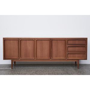 Mid-century furniture by Chiswell (Australia) - price guide and values