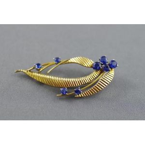 Antique sapphire brooches - price guide and values