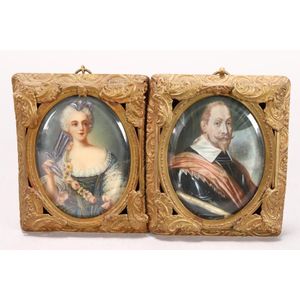 Good pair of Victorian portrait miniatures, c.1840, depicting a…