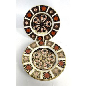 Six Royal Crown Derby Imari side plates, diameter ia 16 cm