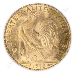 A1907 French gold rooster coin, in fitted green box. 6.45gm.