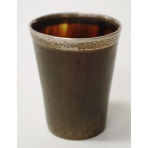 Horn and silver rim cup