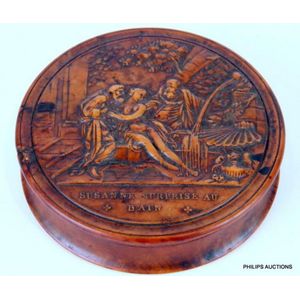 An antique French walnut snuff box, early 19th century the fine…