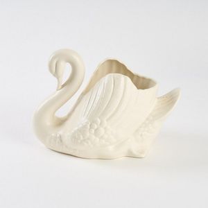 Cream Slipcast Crown Lynn Swan: 21.5 cm Height, 31 cm Width - Crown ...