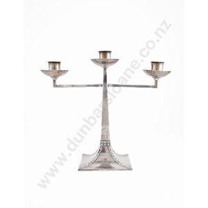 Edwardian VII sterling silver Arts & Crafts candlestick, 2…