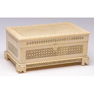 An intricately worked 1940s/1950s Indian ivory lidded jewellery…