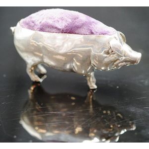 Sterling silver pig formed pin cushion hallmarked Birmingham,…
