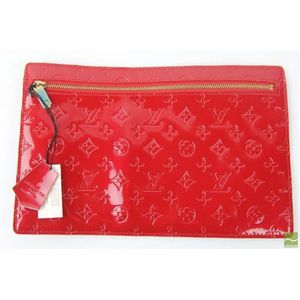 Shop Louis Vuitton Neo Monogram Blanket (PLAID MONOGRAM ECLIPSE