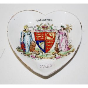 Shelley George V Coronation commemorative dish decorated with…